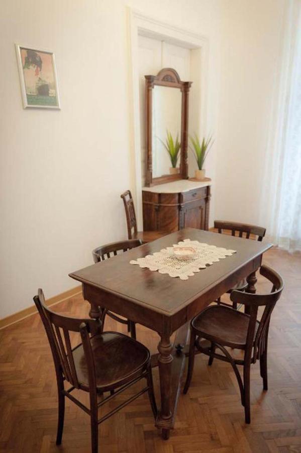 Domus Liberta - Boutique Rooms ตรีเอสเต ภายนอก รูปภาพ