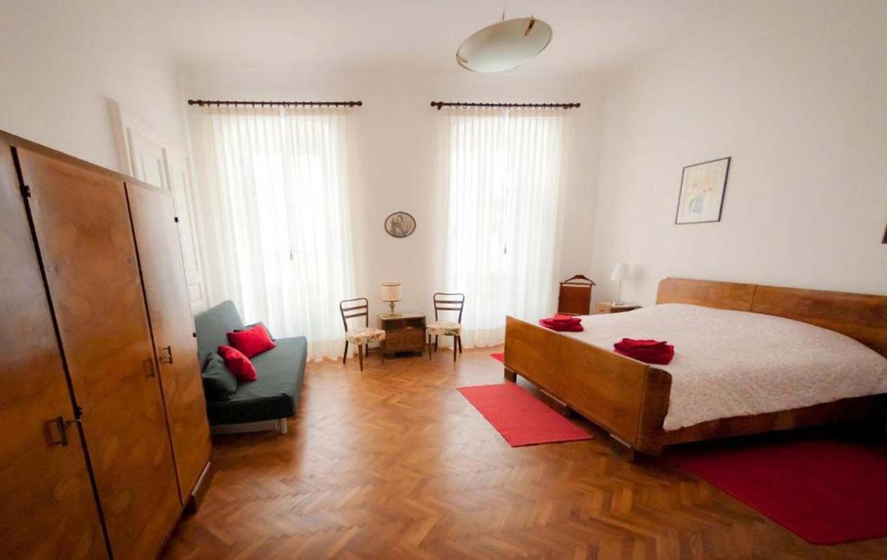 Domus Liberta - Boutique Rooms ตรีเอสเต ภายนอก รูปภาพ